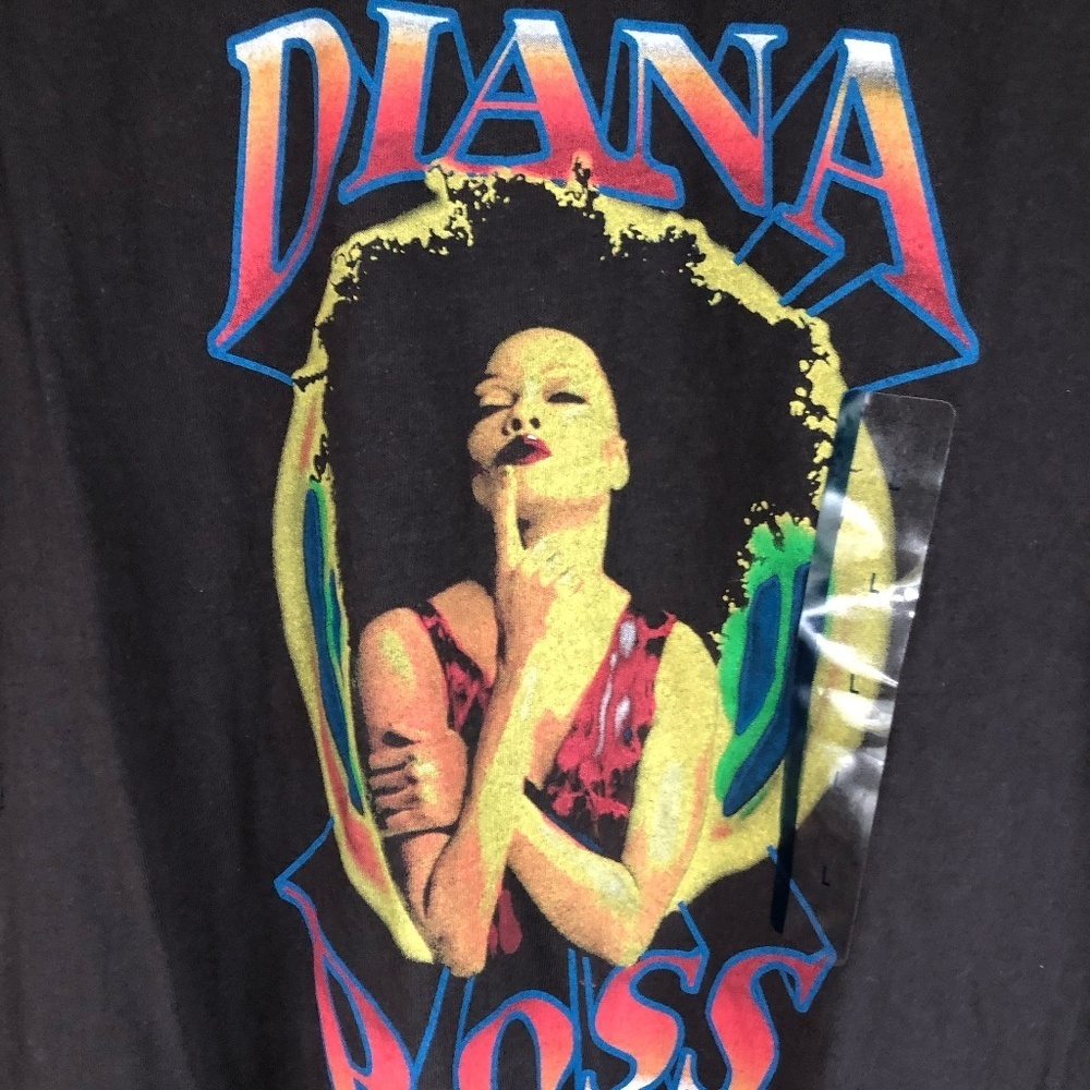 WOMEN'S DIANA ROSS SHORT SLEEVE T-SHIRT SIZE LG NWT - Picture 2 of 6
